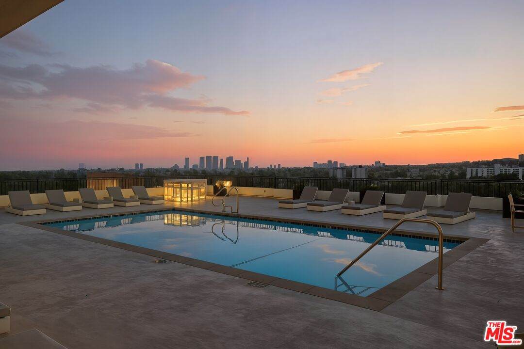 1100 Alta Loma Rd - Photo 1