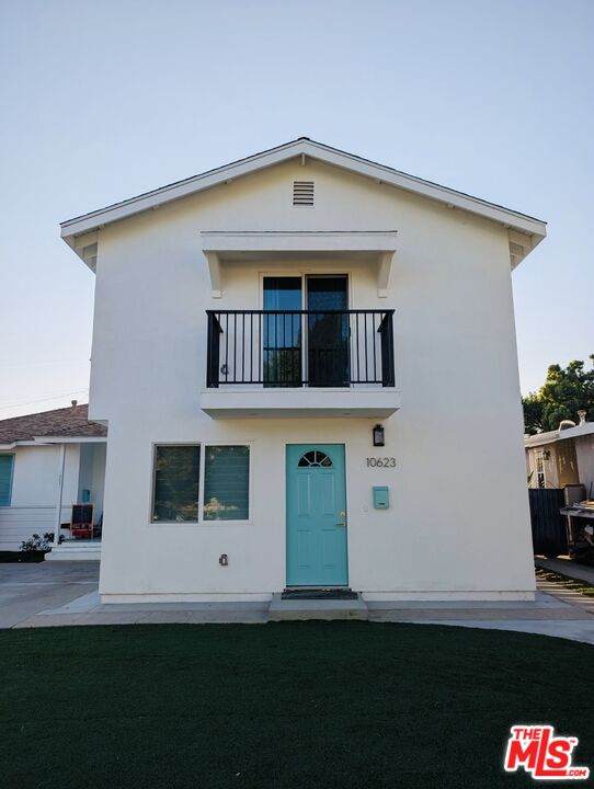 10623 Stanwin Ave - Photo 1