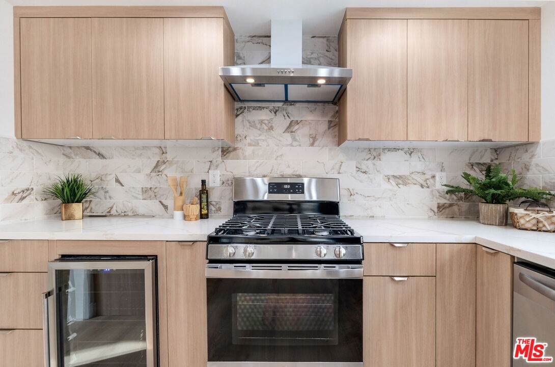 20657 Septo St - Photo 1