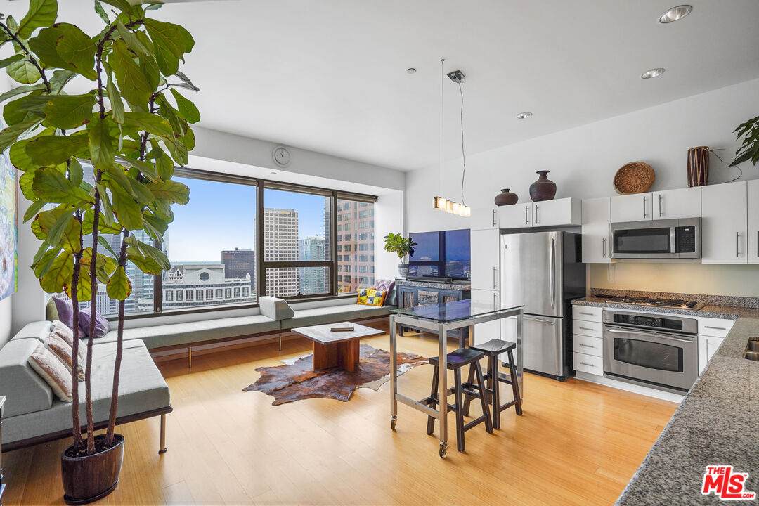 1100 Wilshire Blvd - Photo 1
