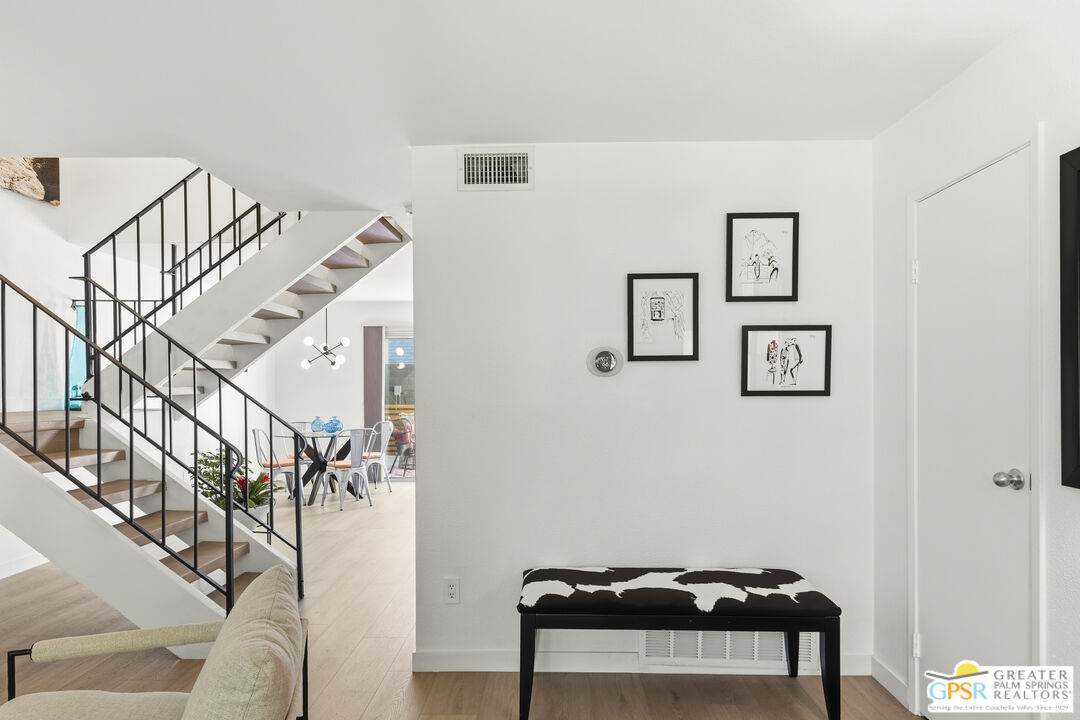 250 Via Escuela - Photo 1