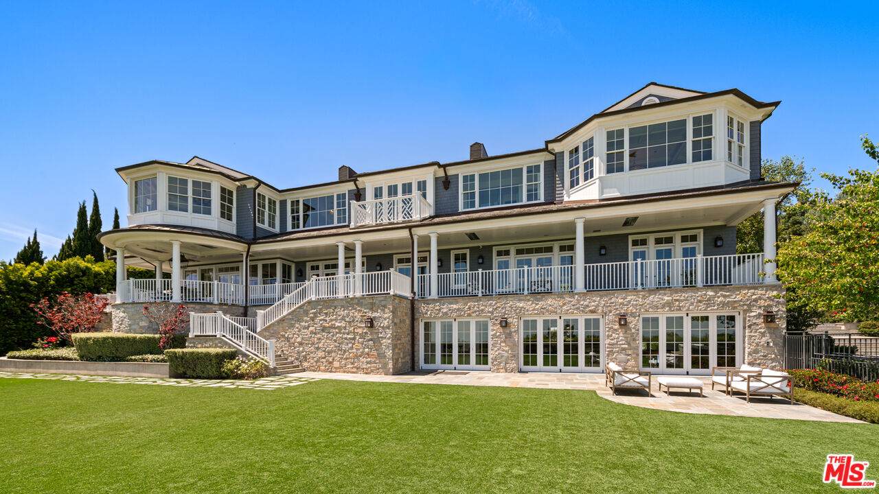 1676 Alta Mura Rd - Photo 1