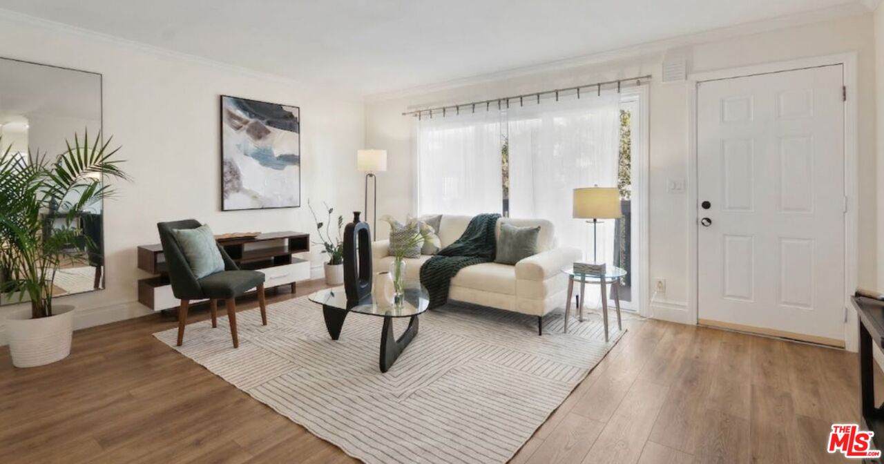 23304 Marigold Ave - Photo 1