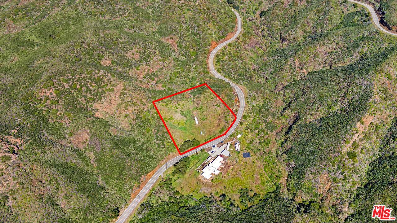 35099 Mulholland Hwy - Photo 1