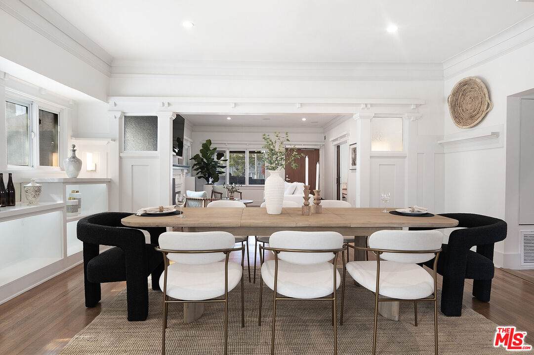 1506 Crenshaw Blvd - Photo 1