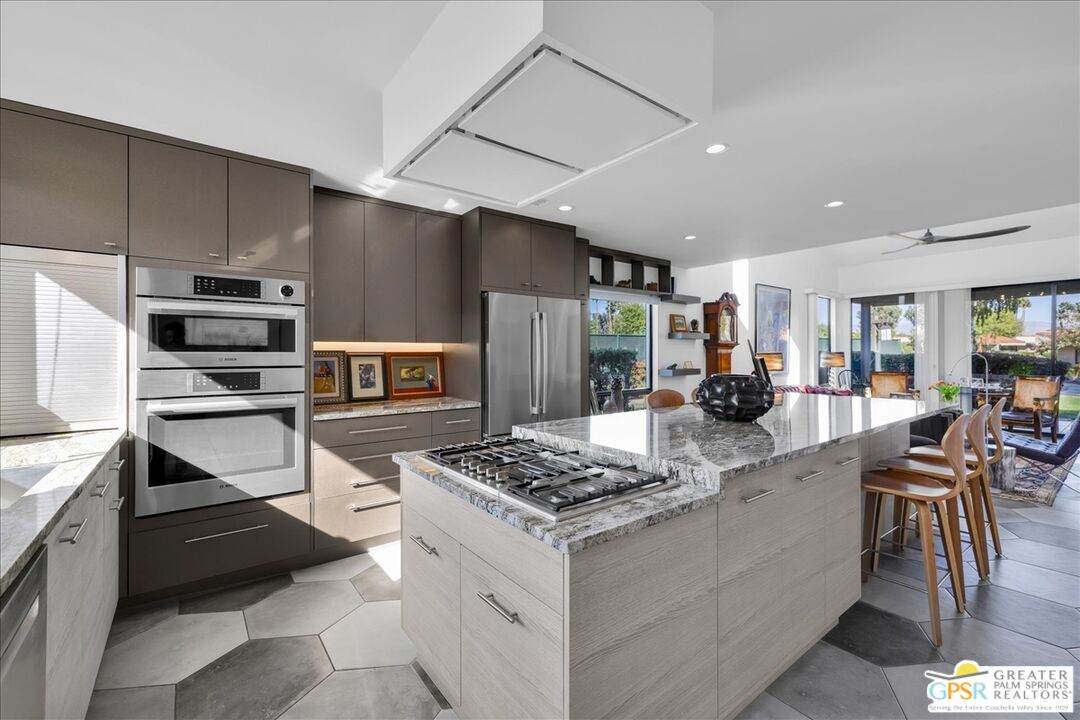 1200 Primer Cir - Photo 1