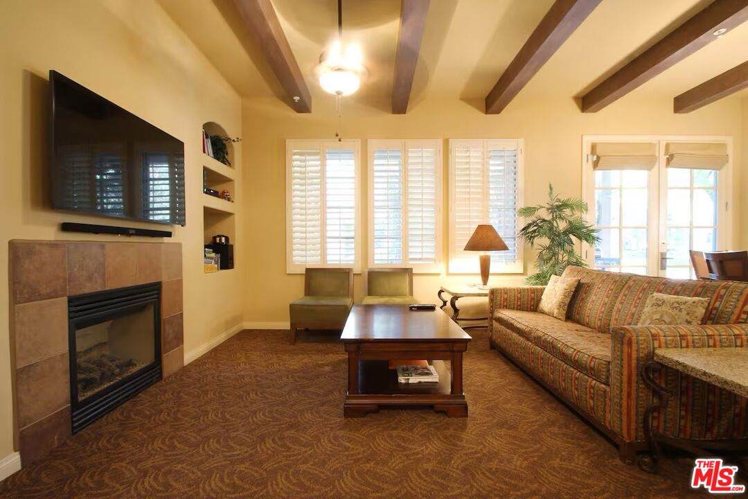 48637 Classic Dr - Photo 1