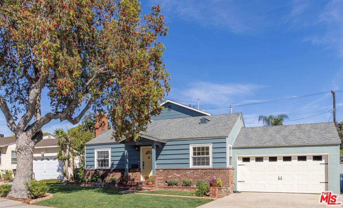 8806 Croydon Ave - Photo 1