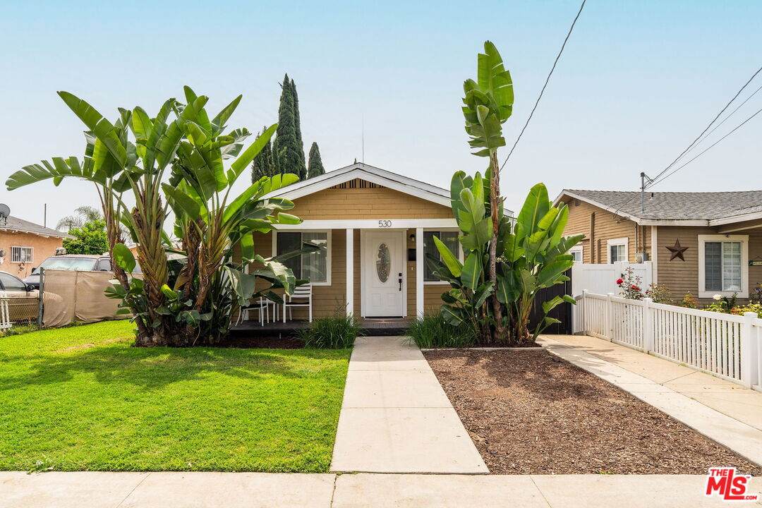 530 2nd Ave - Photo 1