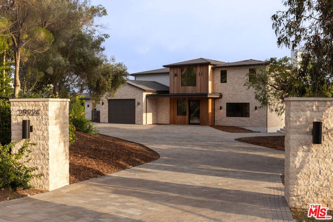 29924 Harvester Rd - Photo 1