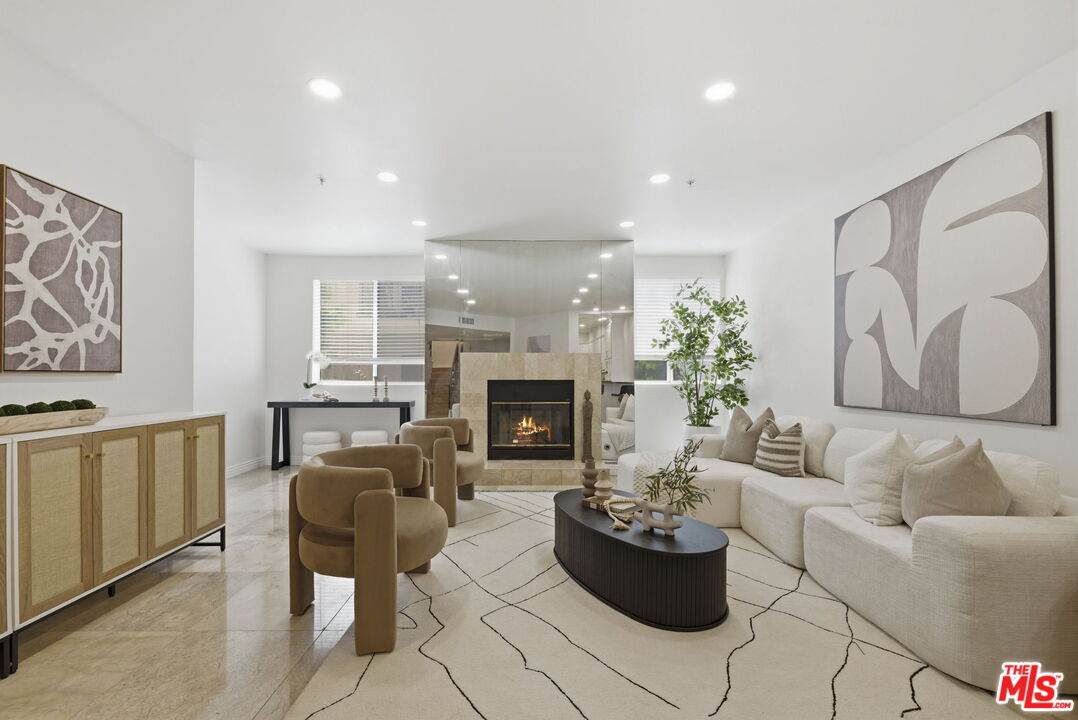 120 Crescent Dr - Photo 1