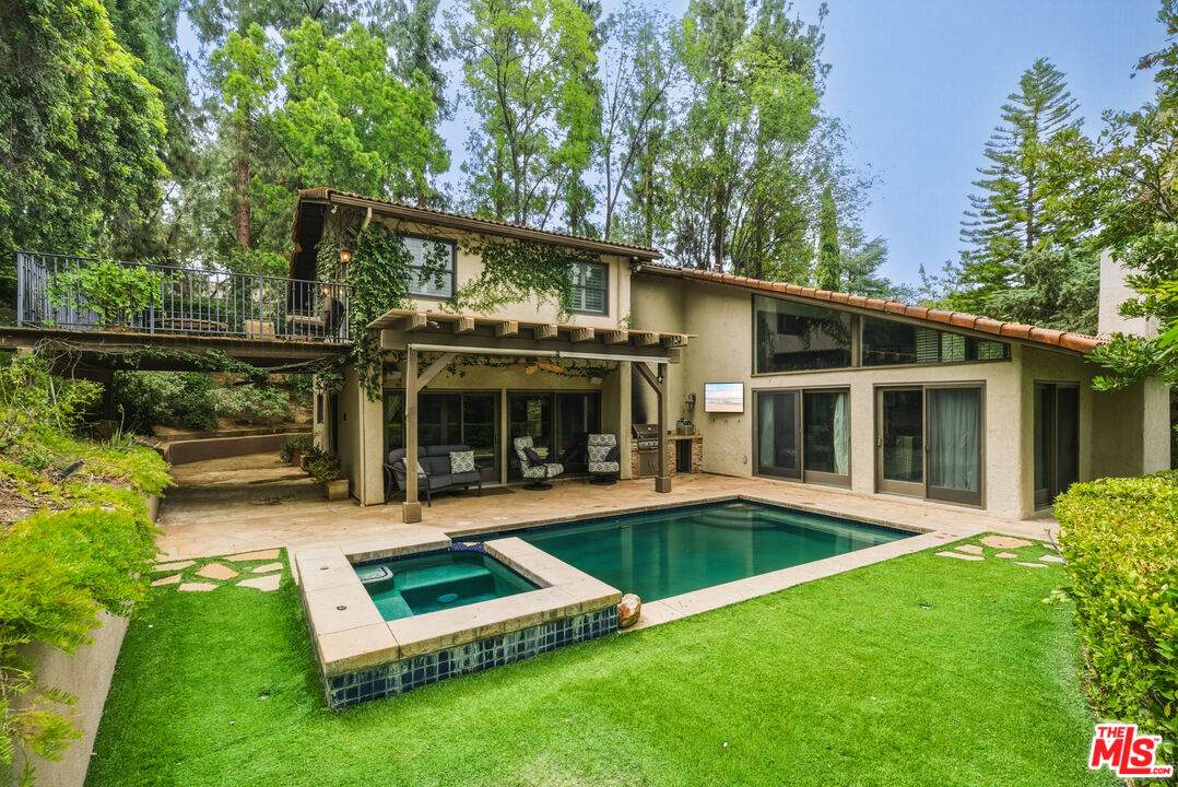17431 Sumiya Dr - Photo 1