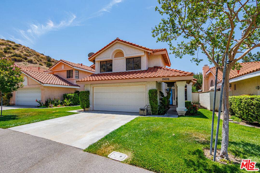 15606 Meadow Dr - Photo 1