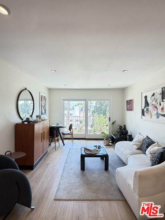 3407 Huxley St - Photo 1