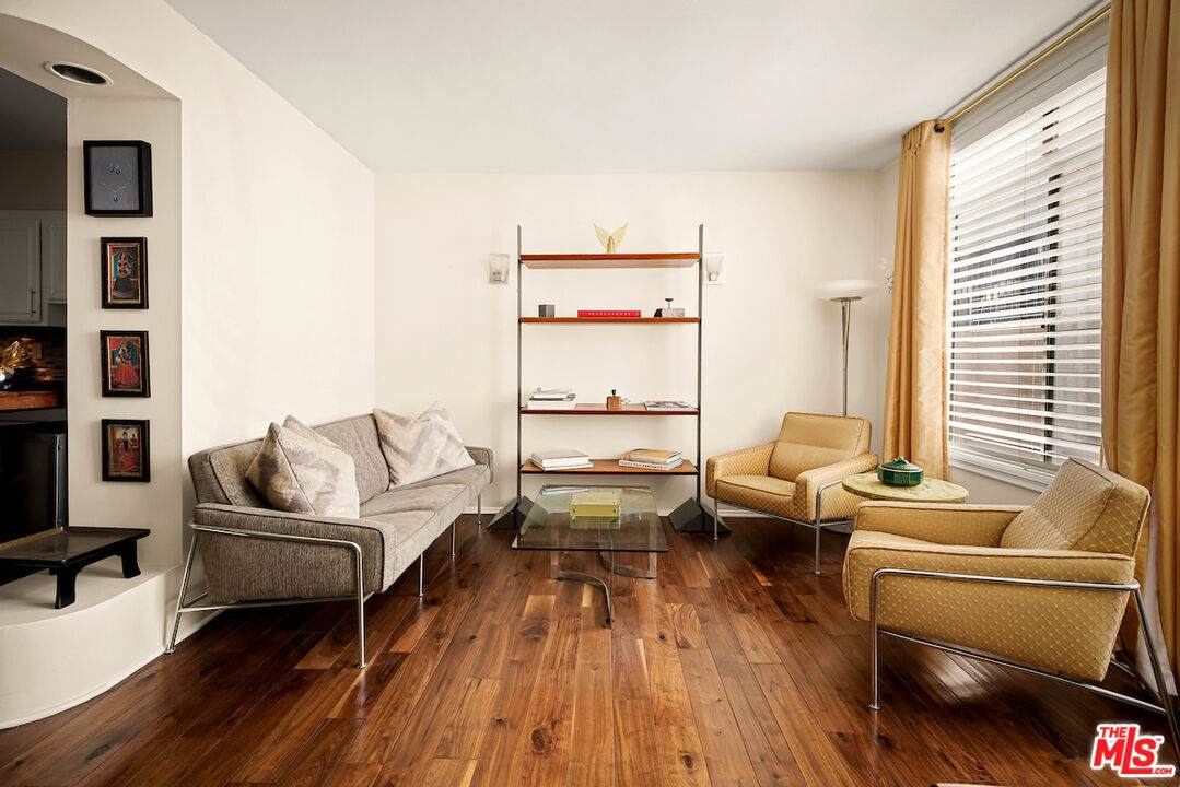 7270 Hillside Ave - Photo 1