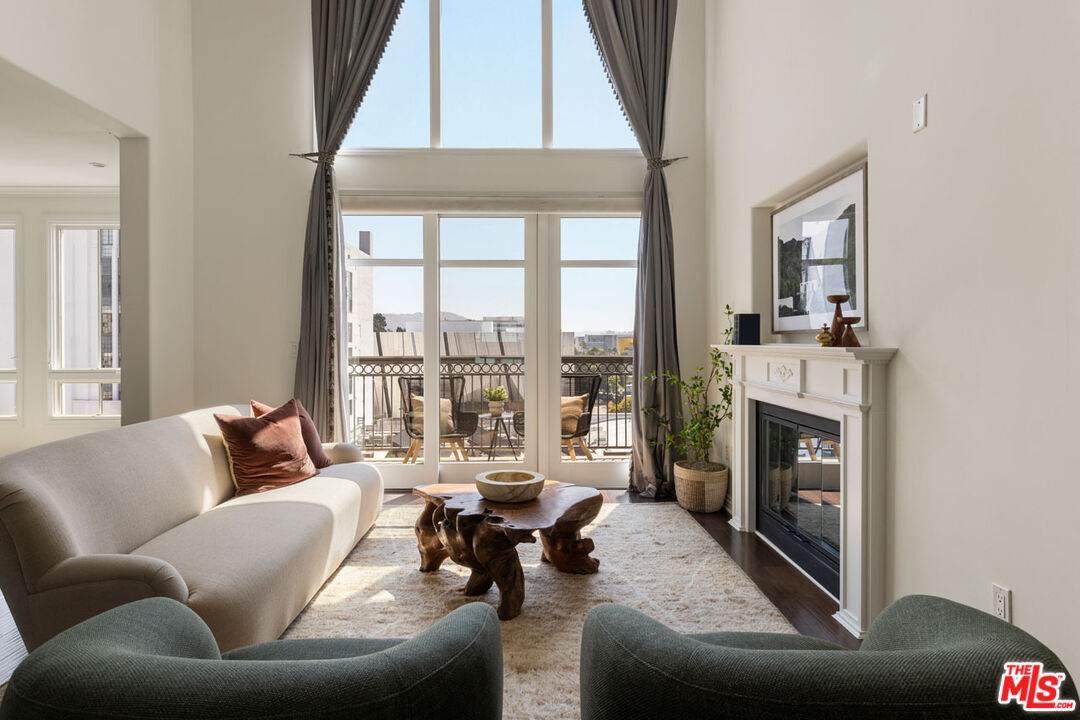 558 Caruso Ave - Photo 1
