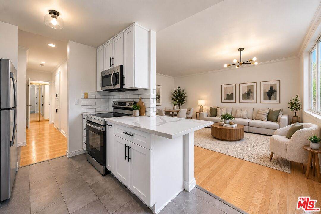 1485 Wilson Ave - Photo 1