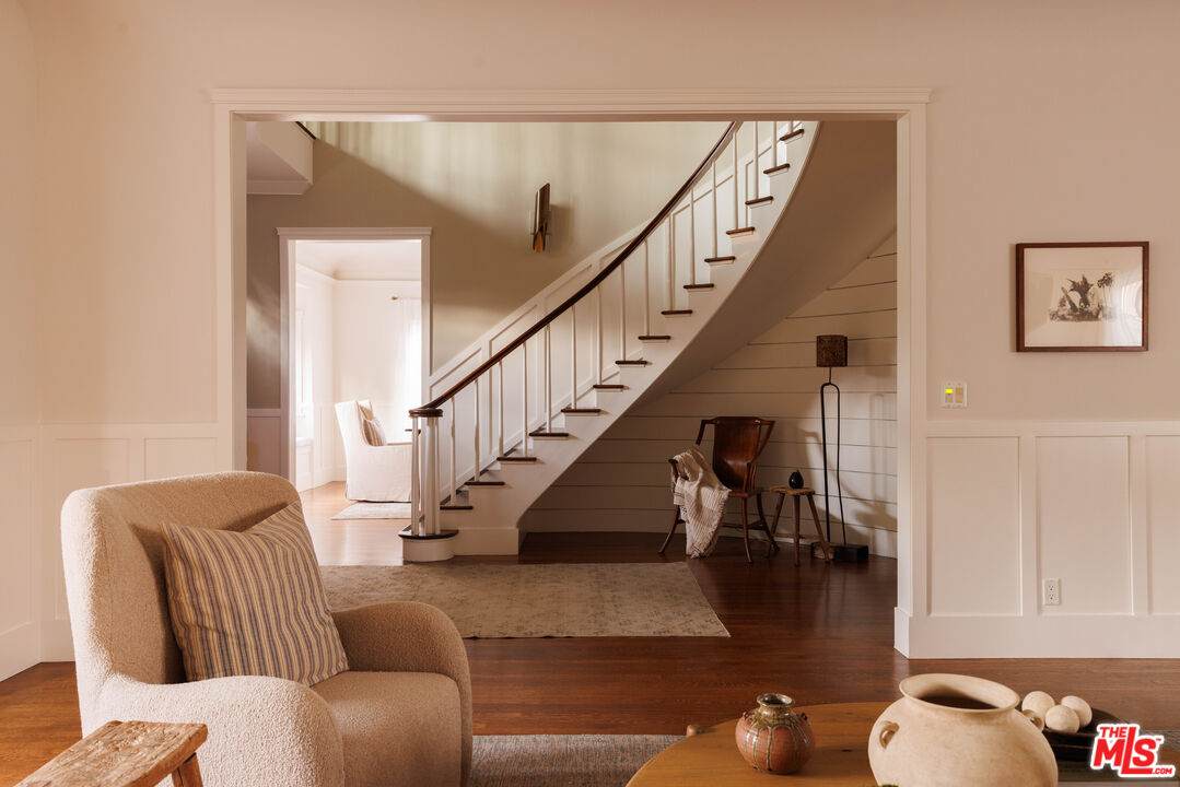 4830 Los Feliz Blvd - Photo 1