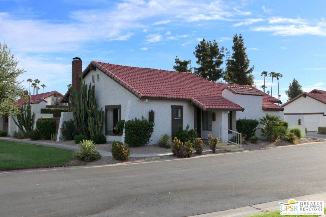 2360 Miramonte Cir - Photo 1