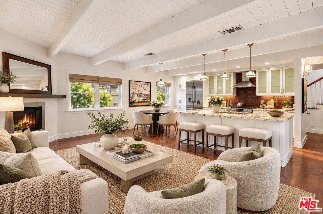 1100 Beverly Glen Blvd - Photo 1