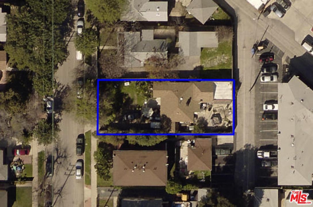 5640 Auckland Avenue - Photo 1