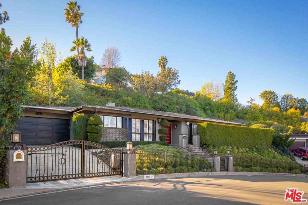 3127 Chandelle Road - Photo 1