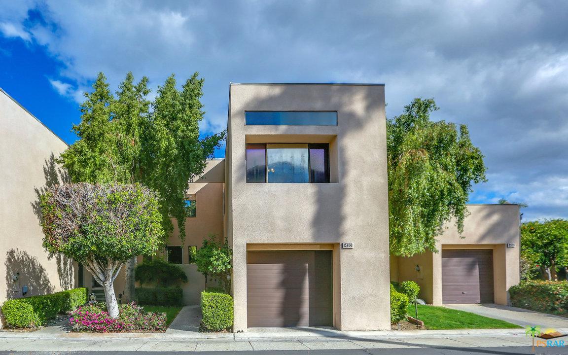 450 Village Square - Photo 1