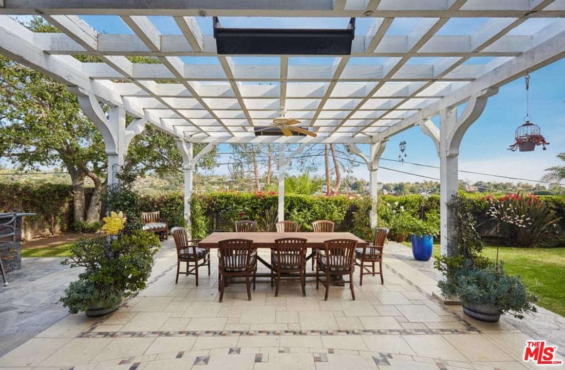 1088 Villa Grove Drive - Photo 1