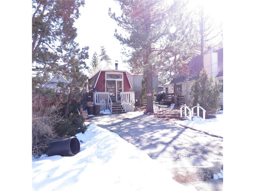440 Meadow Lane - Photo 1