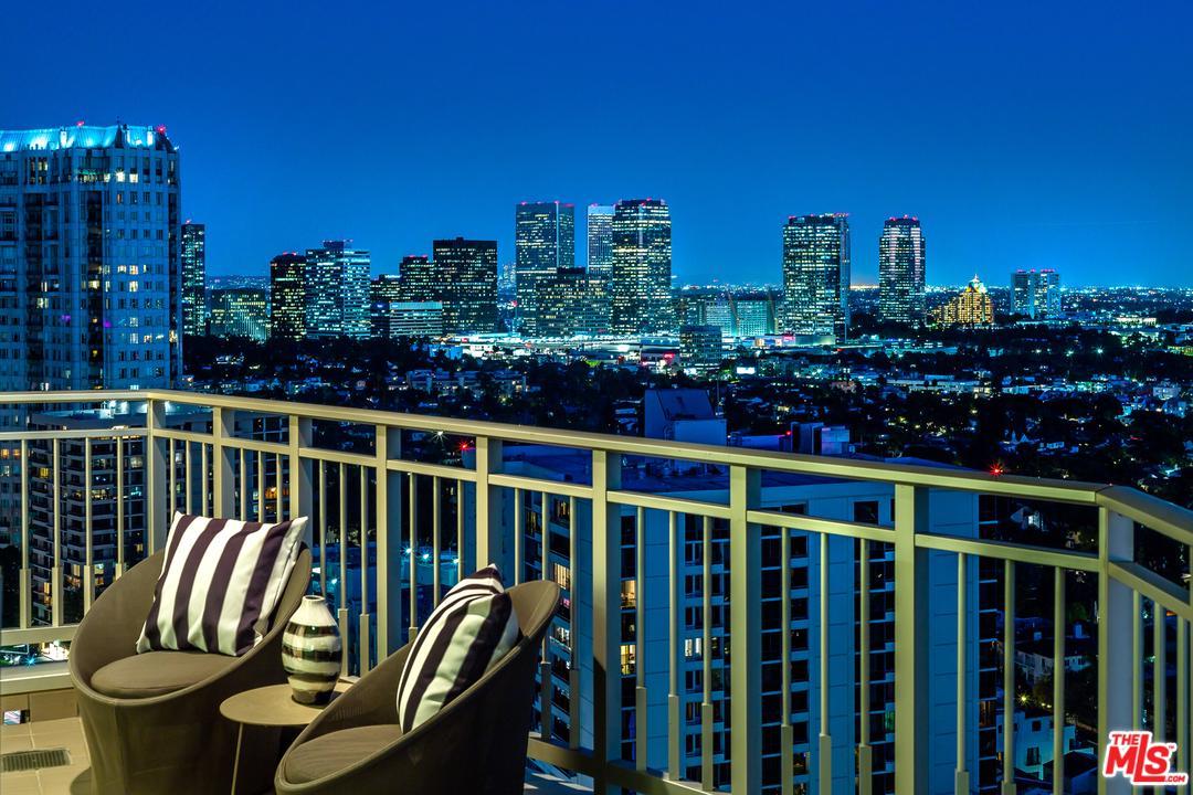 10727 Wilshire Boulevard - Photo 1