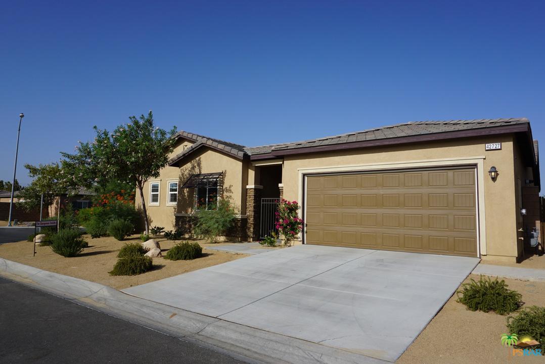42727 Saint Lucia Street - Photo 1