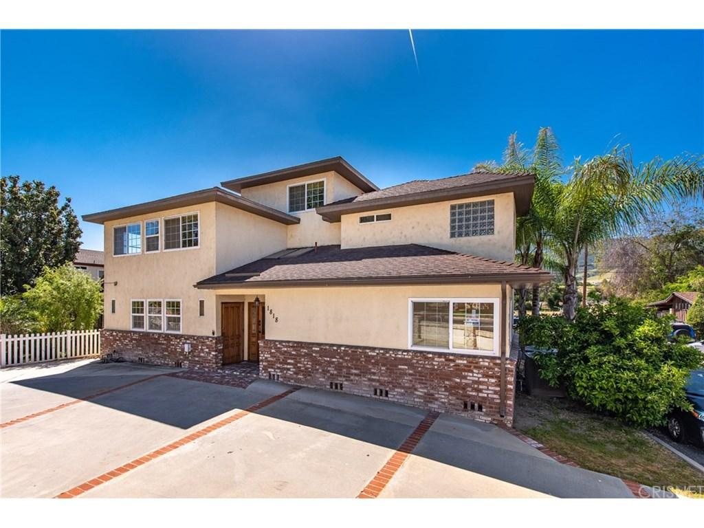 1818 Riverside Drive - Photo 1