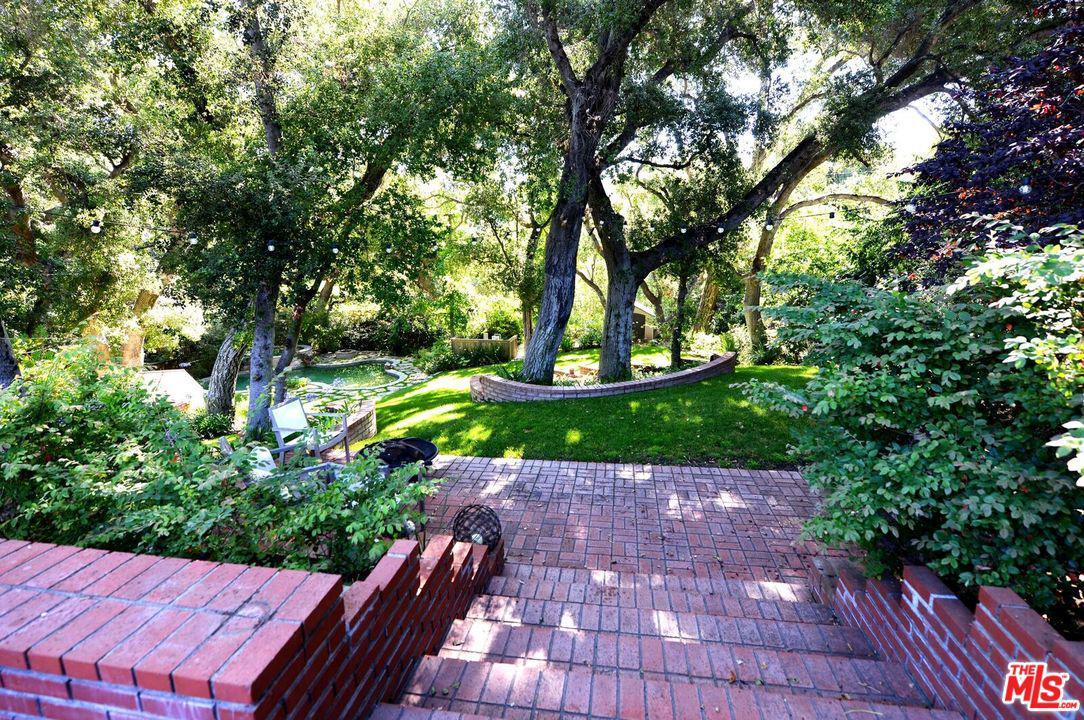 4312 Woodleigh Lane - Photo 1