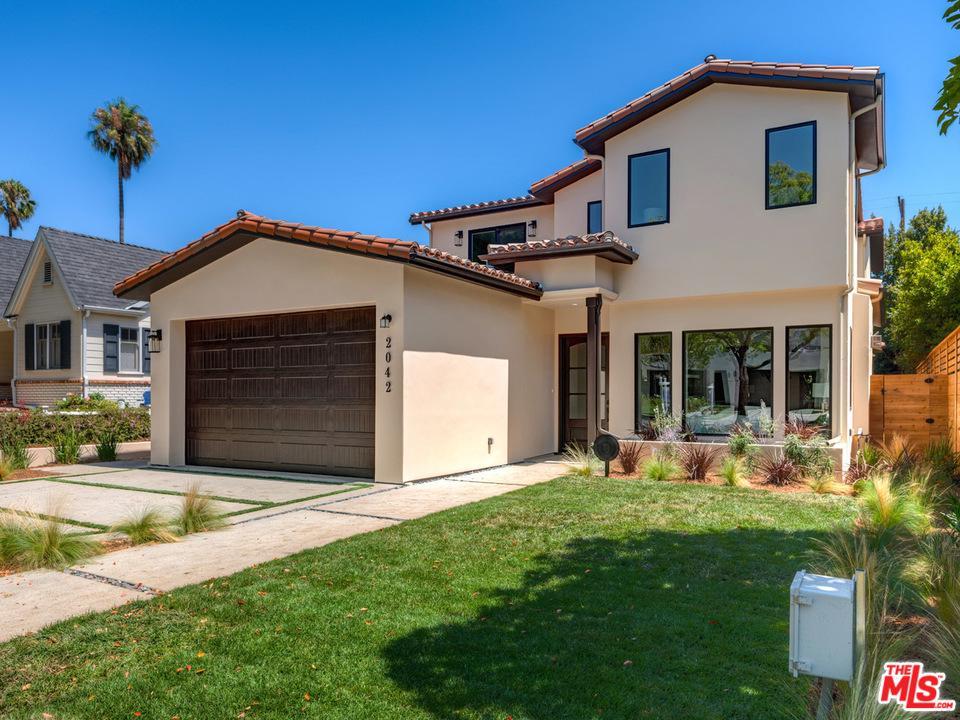 2042 Camden Avenue - Photo 1