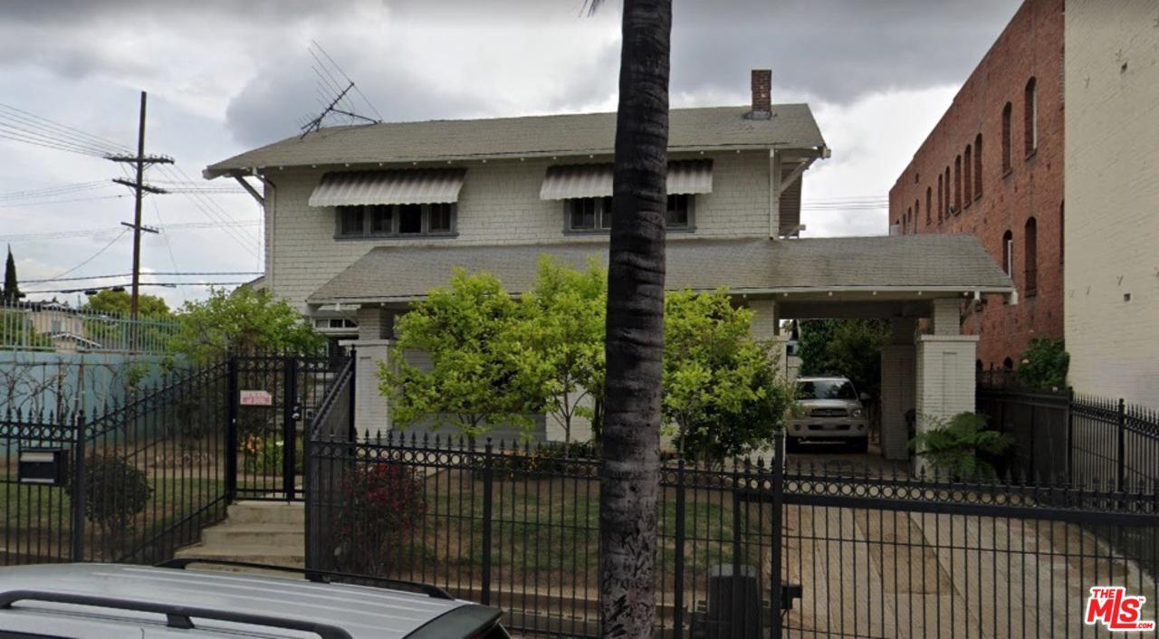 146 Rampart - Photo 1