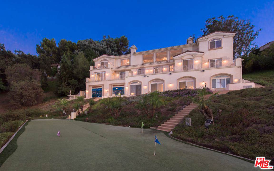 14655 Mulholland Drive - Photo 1