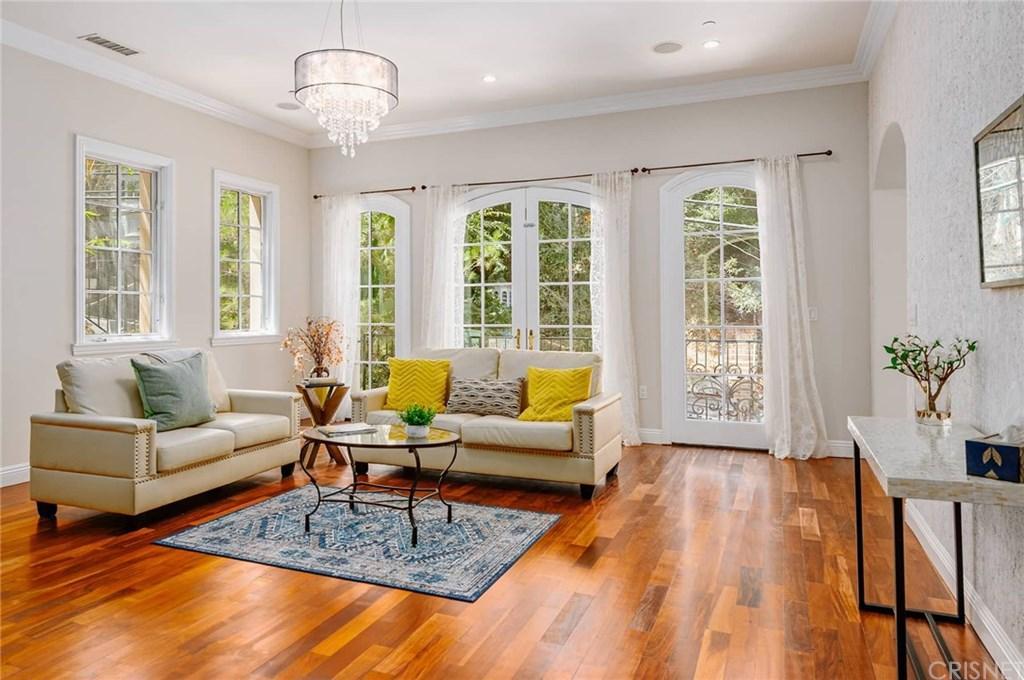 8550 Lookout Mountain Avenue - Photo 1