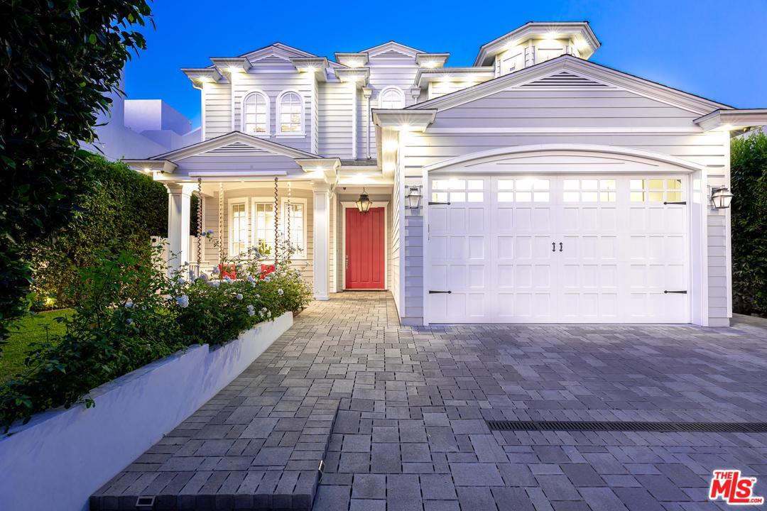 724 Stanley Avenue - Photo 1