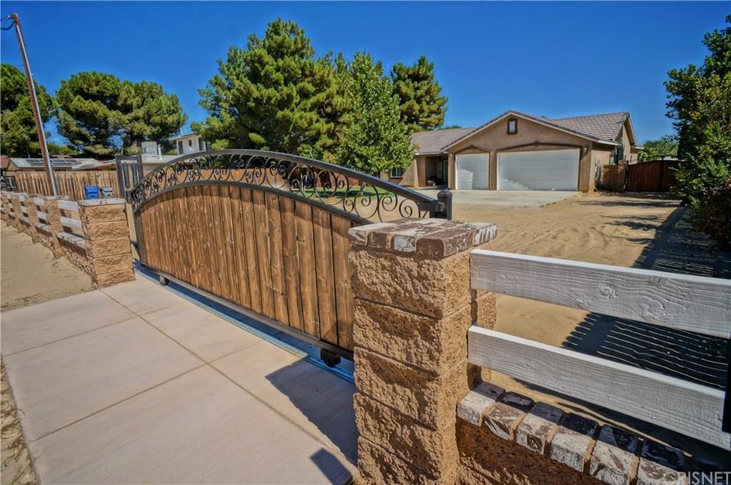 4535 Avenue M6 - Photo 1