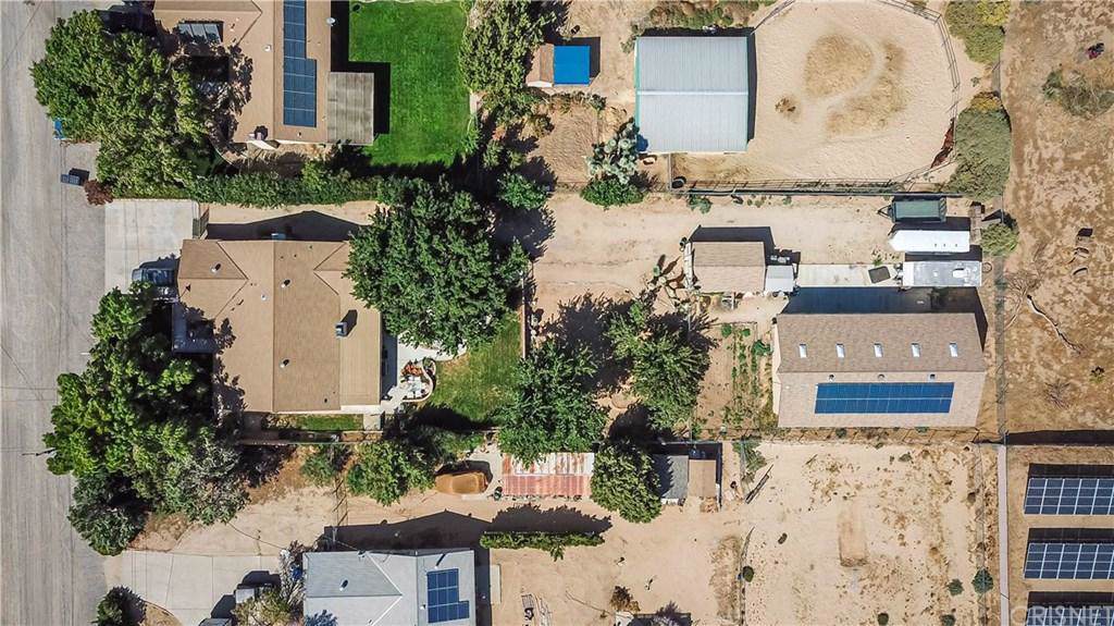 43338 41ST Street - Photo 1