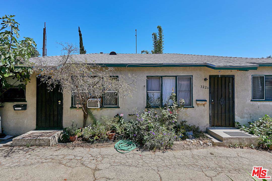 3218 Bellevue Ave - Photo 1