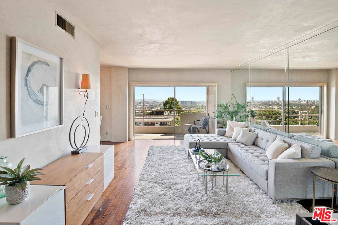 1131 Alta Loma Road - Photo 1