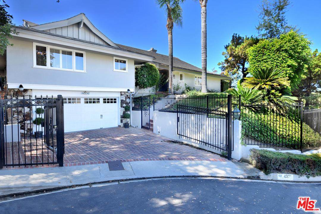 4371 Clear Valley Dr - Photo 1