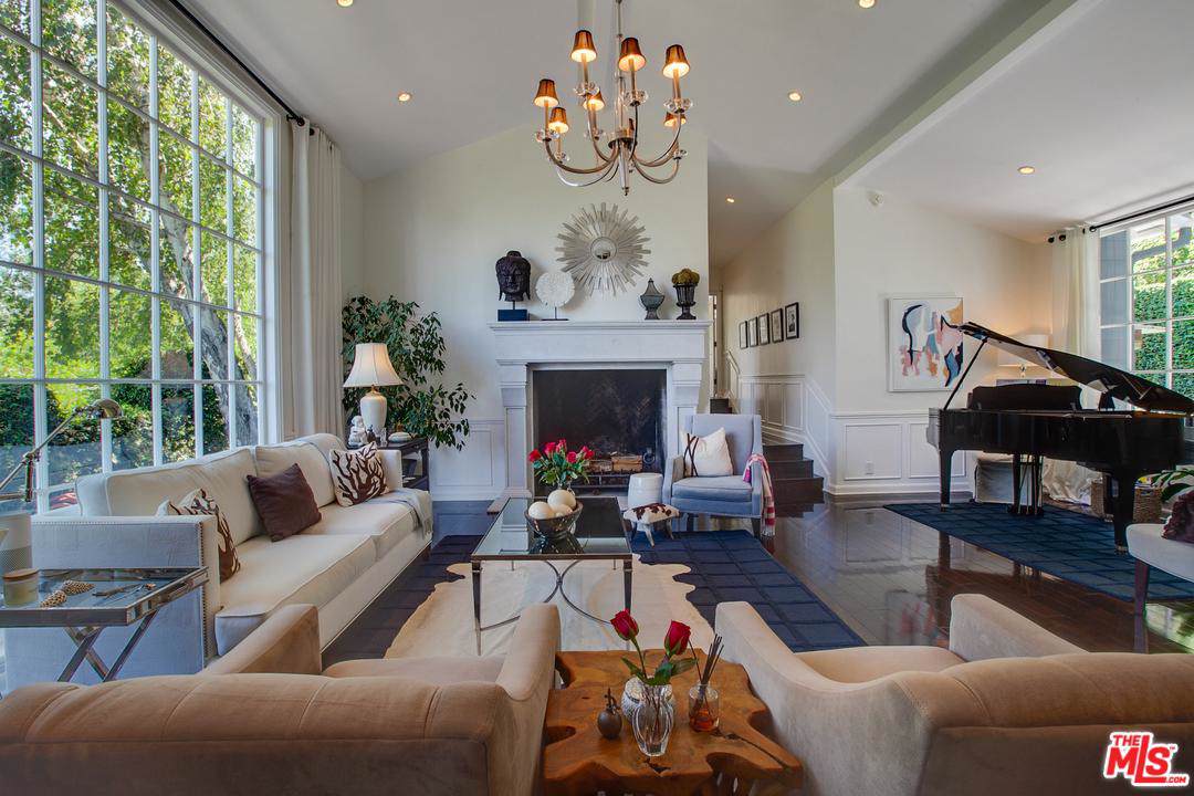 3131 Torreyson Place - Photo 1
