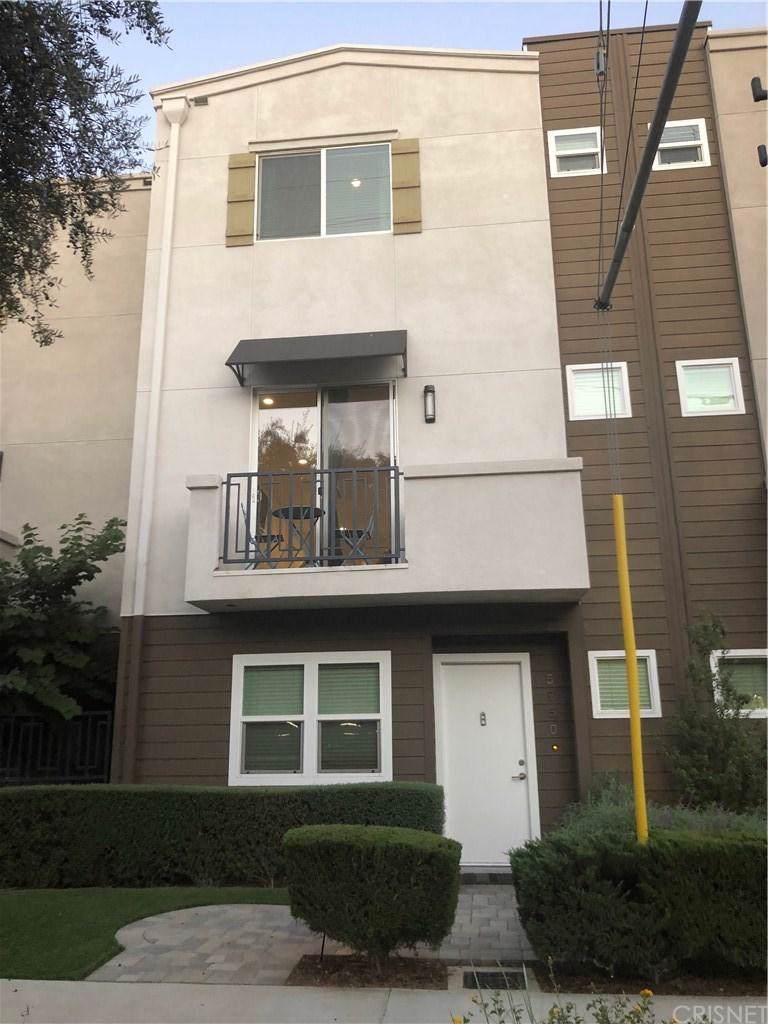 5650 Hazeltine Avenue - Photo 1