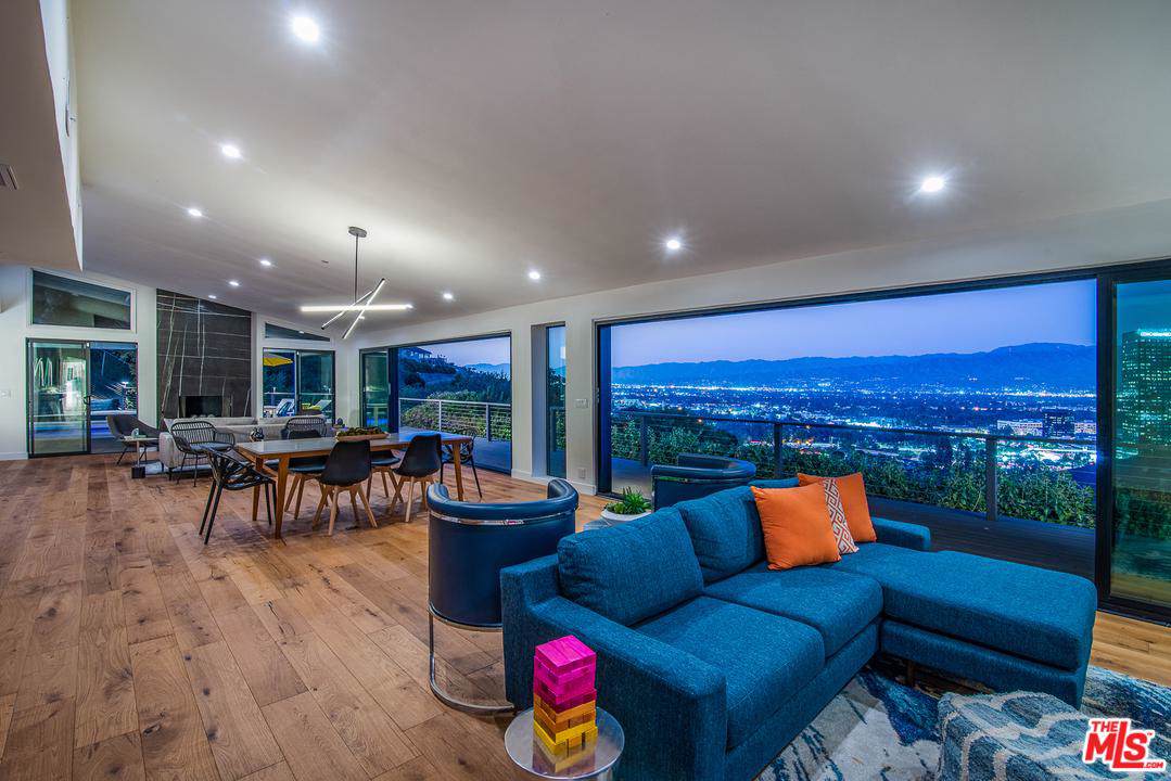 10855 Alta View Drive - Photo 1