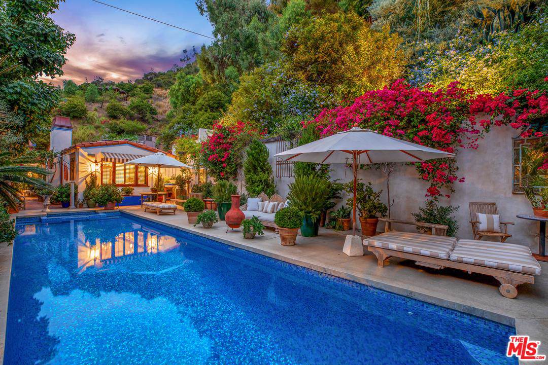 10051 Cielo Drive - Photo 1