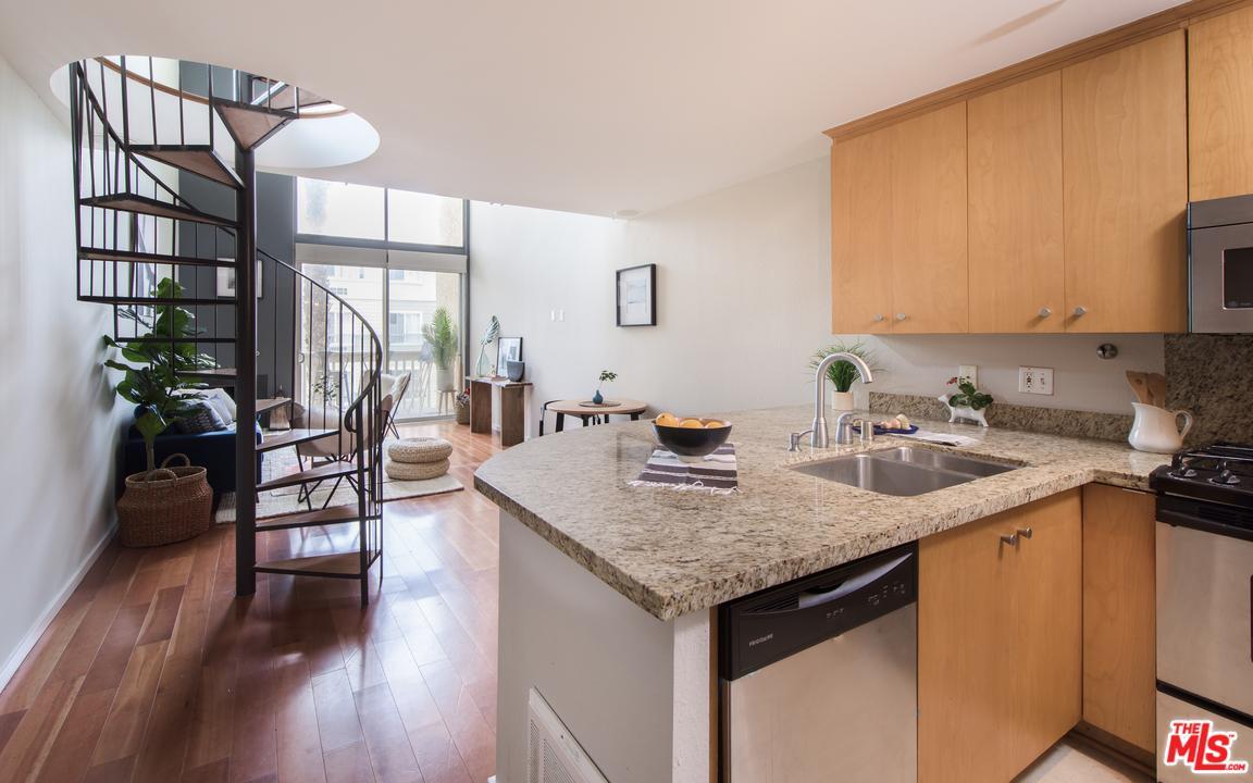 22 Navy Street - Photo 1