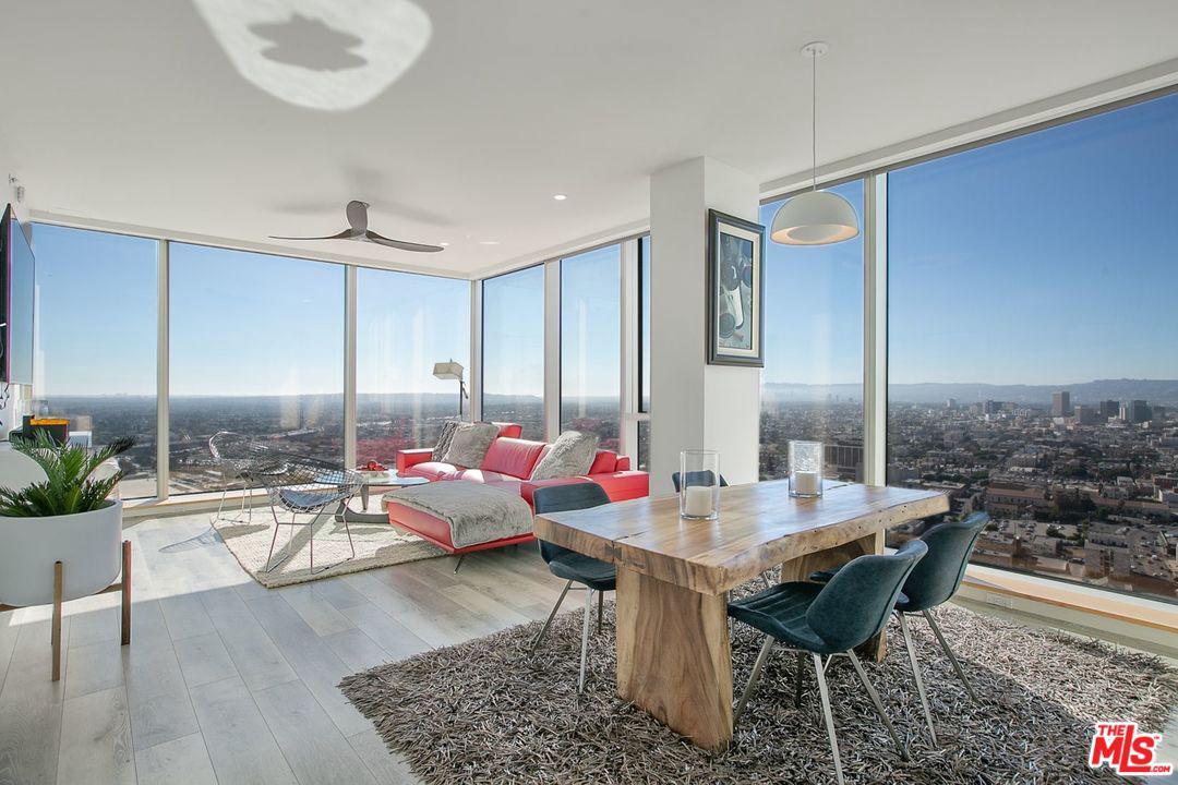 889 Francisco Street - Photo 1