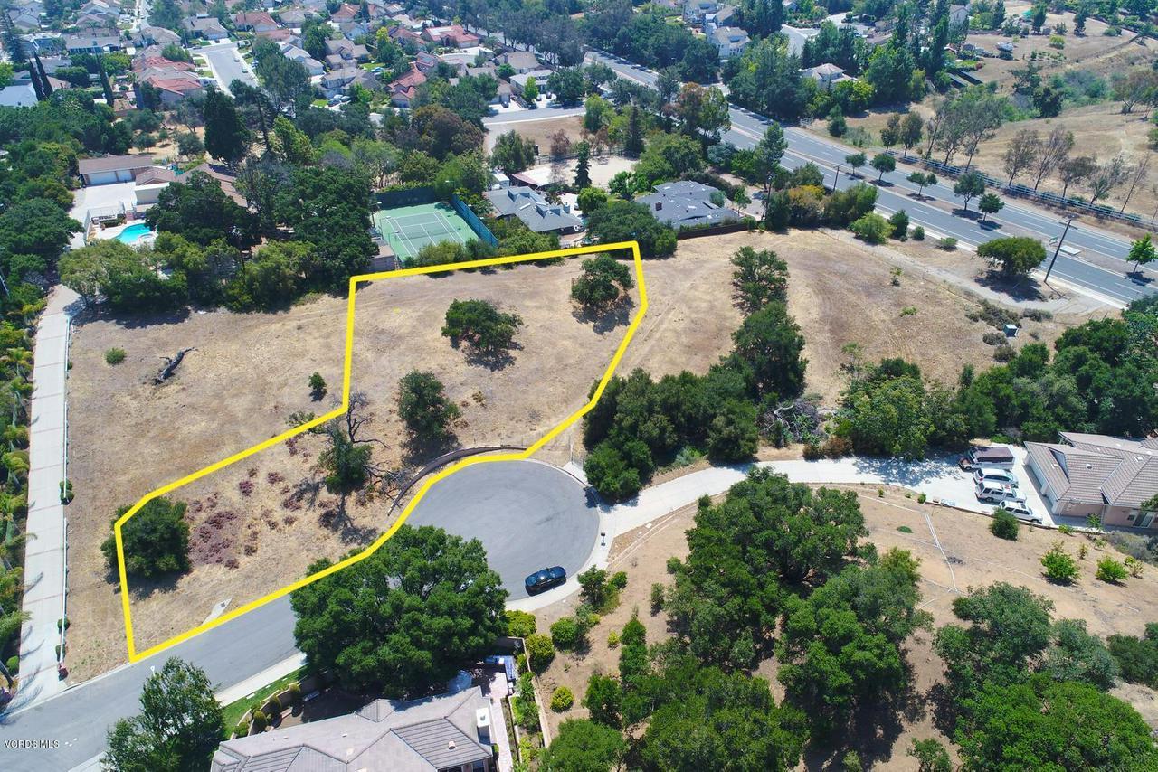 130 Regal Avenue - Photo 1